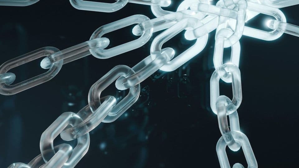 Several glass-like chains on a dark background, each running from off-screen and converging on one shared junction
